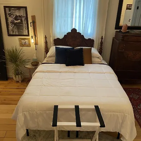 Painted Lady Bed & Brew Bed & Breakfast Albuquerque Exterior photo